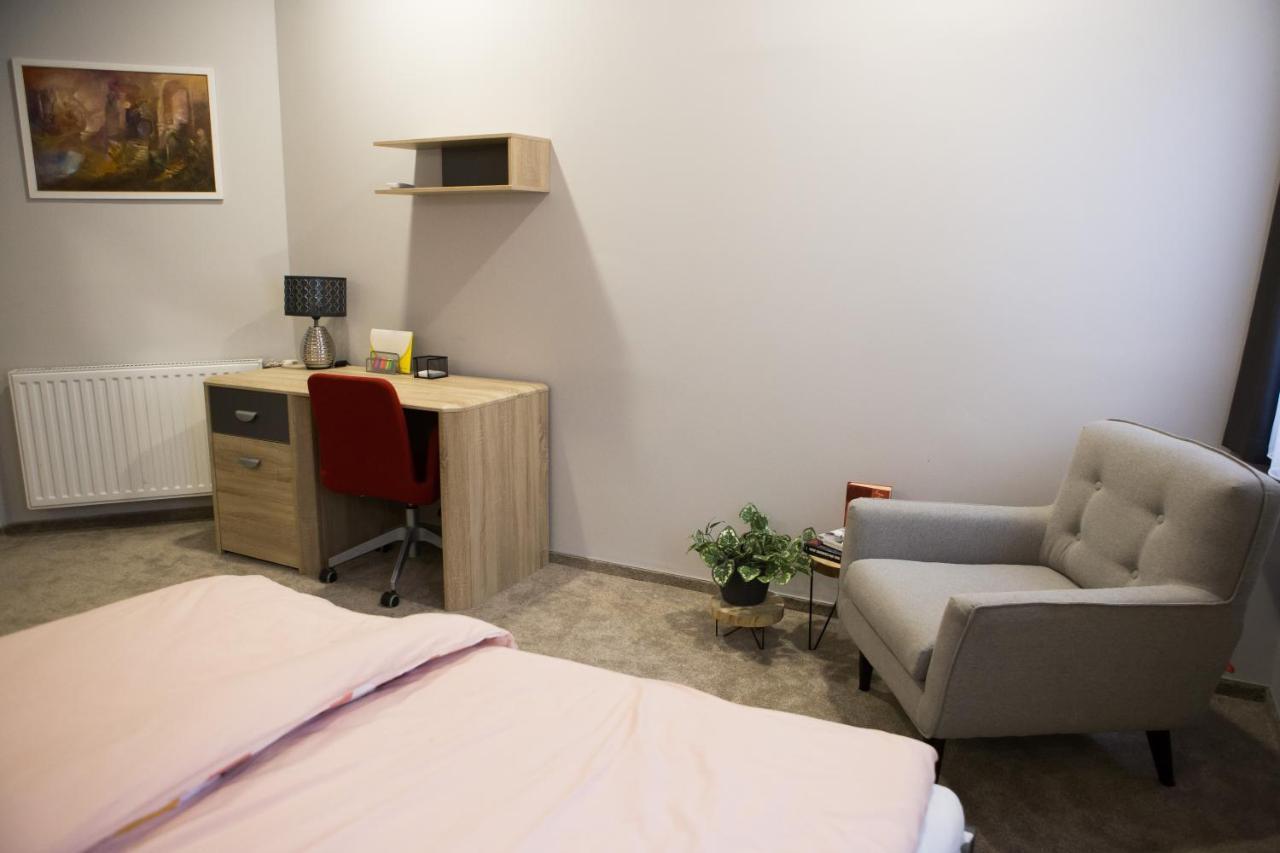 Kikelet Apartman Apartment Szombathely Exterior foto