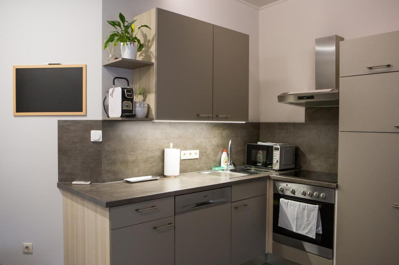 Kikelet Apartman Apartment Szombathely Exterior foto